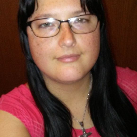 Meet your Posher, Ruth - Picture 1 of 1